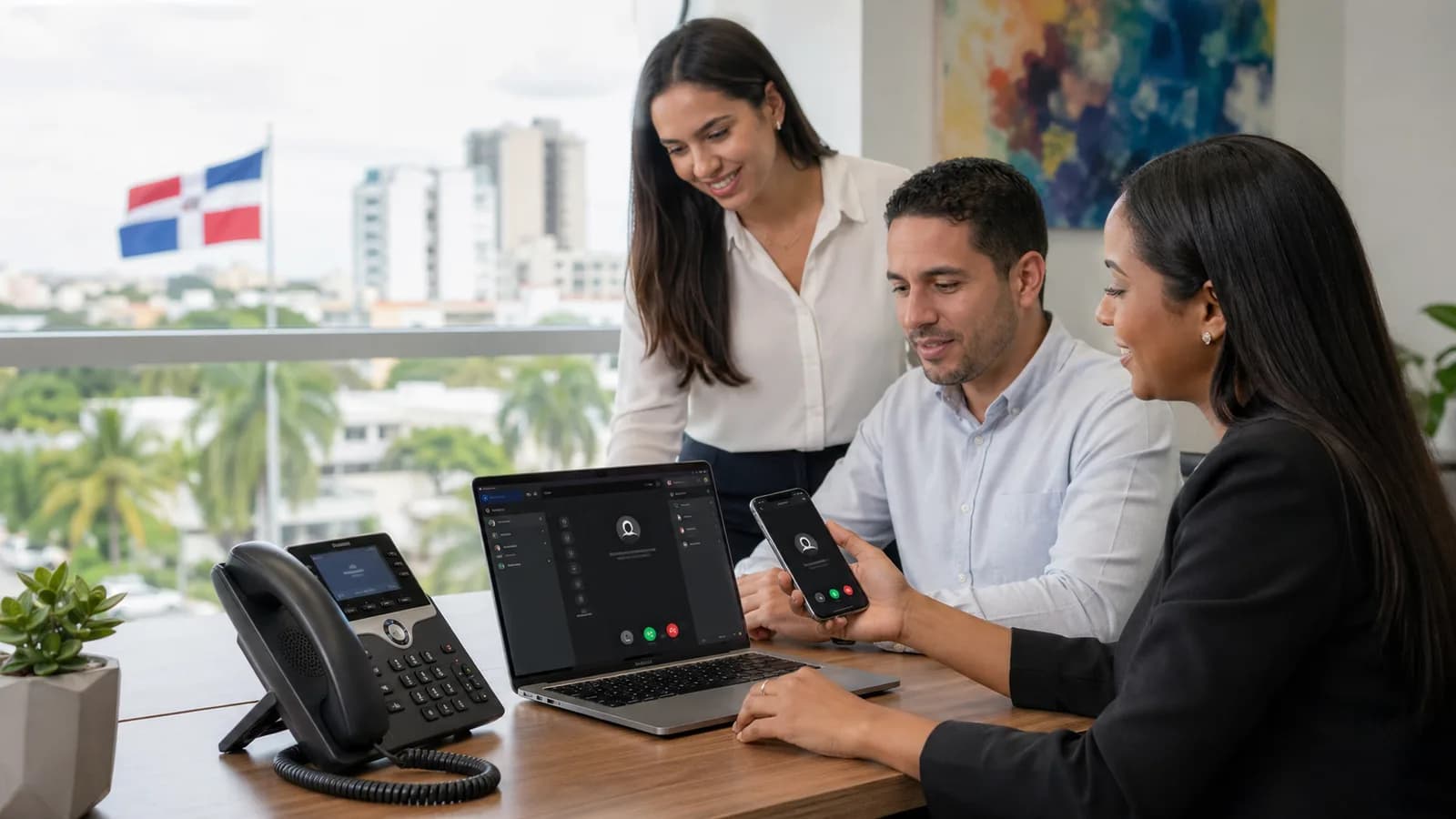 Telefonía VoIP para empresas en República Dominicana con extensiones móviles y teléfono IP