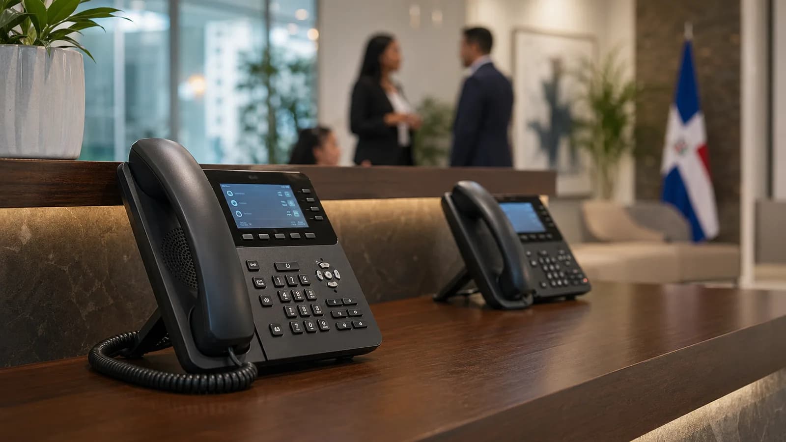 Teléfonos IP empresariales configurados para extensiones en República Dominicana