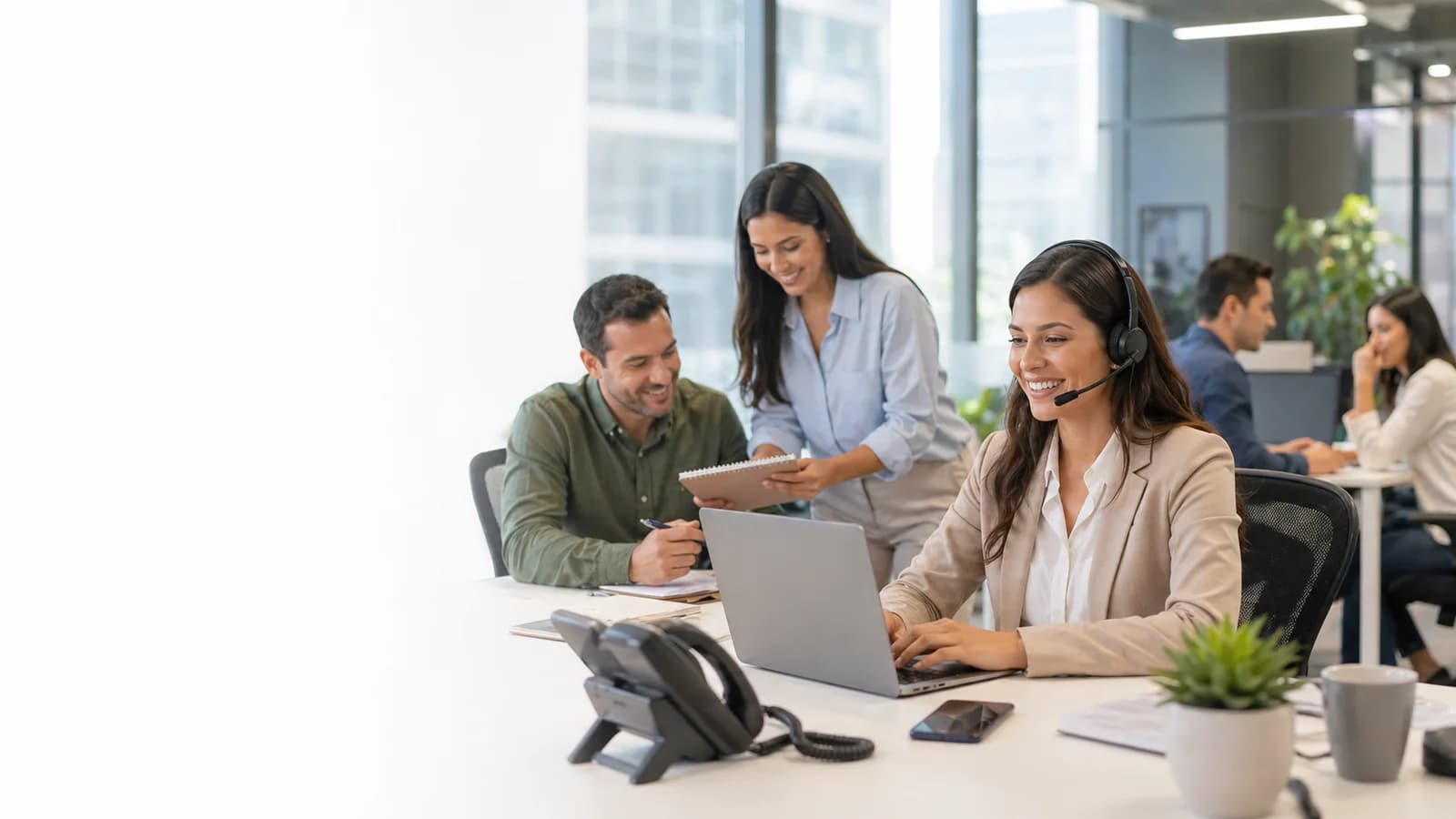Telefonia VoIP para equipos de ventas con llamadas, movilidad, grabacion y seguimiento comercial