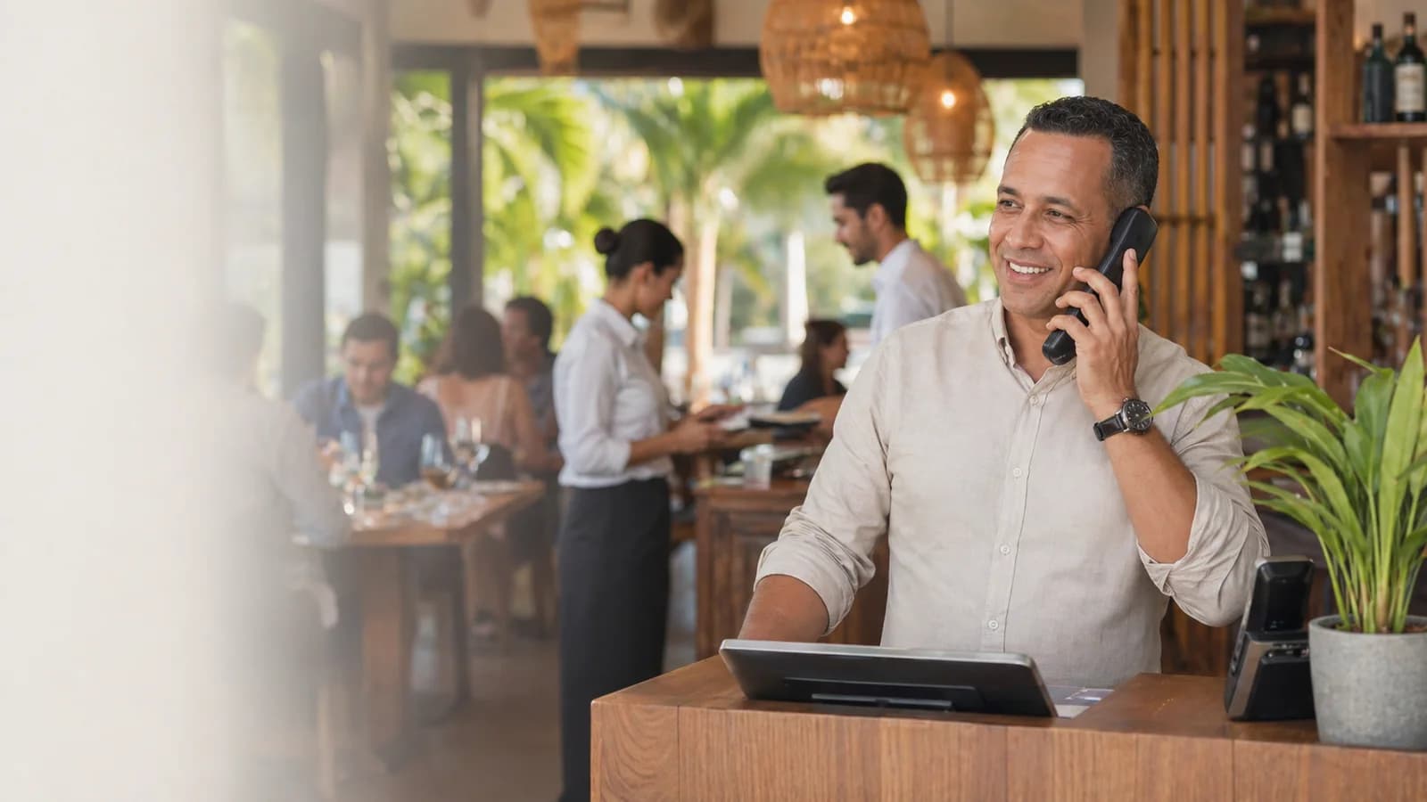 Telefonia VoIP para restaurantes, pedidos, delivery, reservas y llamadas en horas pico